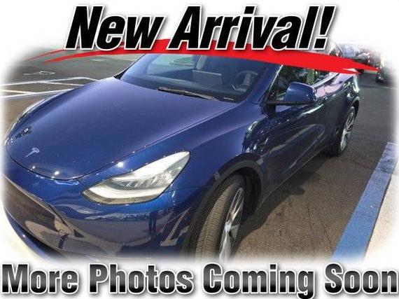 TESLA MODEL Y 2021 5YJYGDEE8MF188476 image